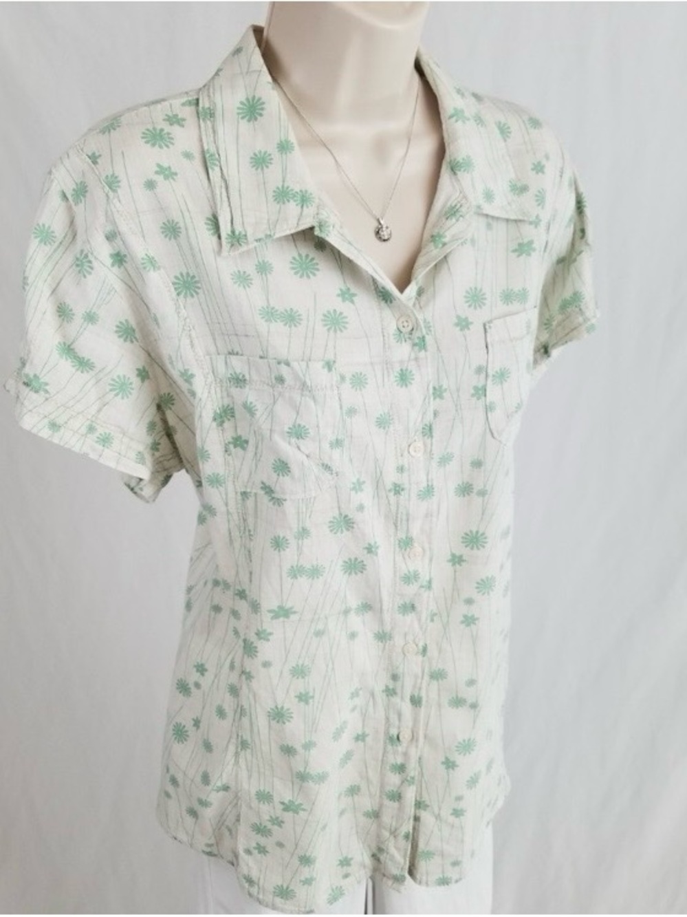 Woolrich Short-Sleeve Button Front Top with Mint Floral Print, XL
